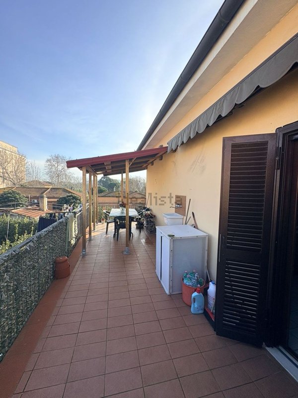 appartamento in vendita ad Orbetello in zona Albinia