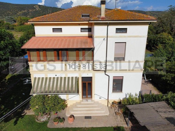 casa indipendente in vendita ad Orbetello