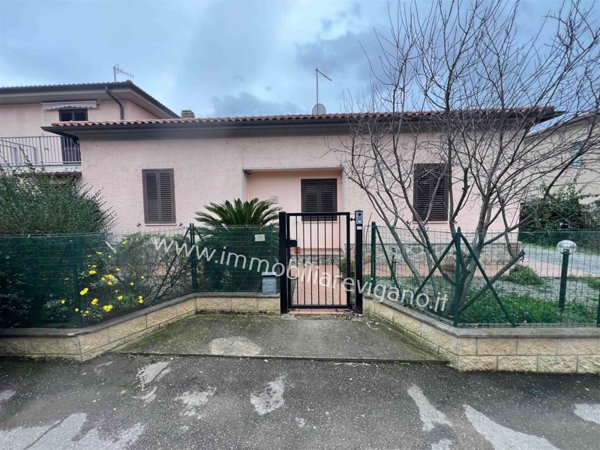 appartamento in vendita ad Orbetello in zona Fonteblanda