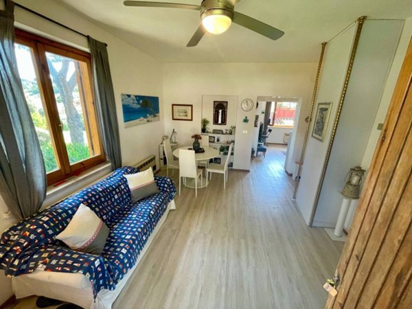 appartamento in vendita ad Orbetello in zona Fonteblanda