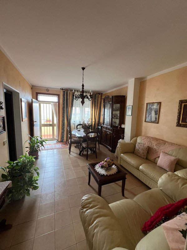 appartamento in vendita ad Orbetello in zona Talamone