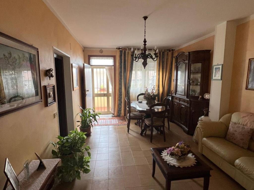 appartamento in vendita ad Orbetello in zona Talamone