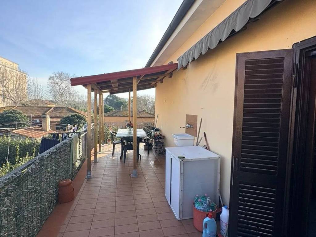 appartamento in vendita ad Orbetello in zona Albinia