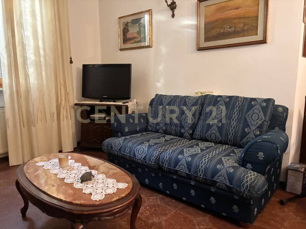 appartamento in vendita ad Orbetello in zona Albinia
