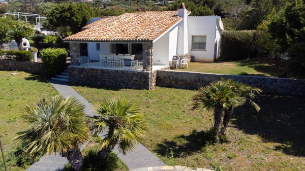 casa indipendente in vendita ad Orbetello in zona Ansedonia