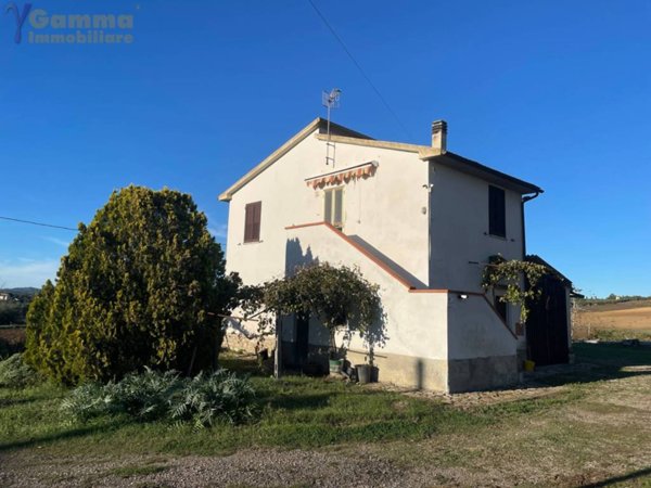 casa indipendente in vendita ad Orbetello