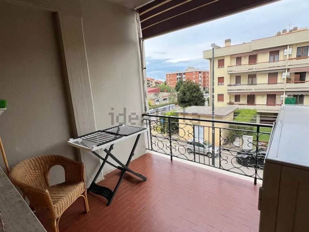 appartamento in vendita ad Orbetello in zona Albinia