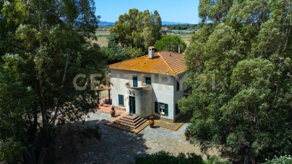 casa indipendente in vendita ad Orbetello