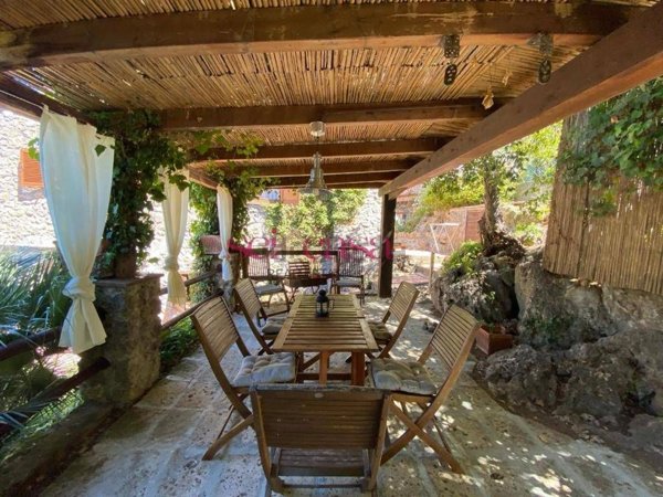 casa indipendente in vendita ad Orbetello in zona Ansedonia