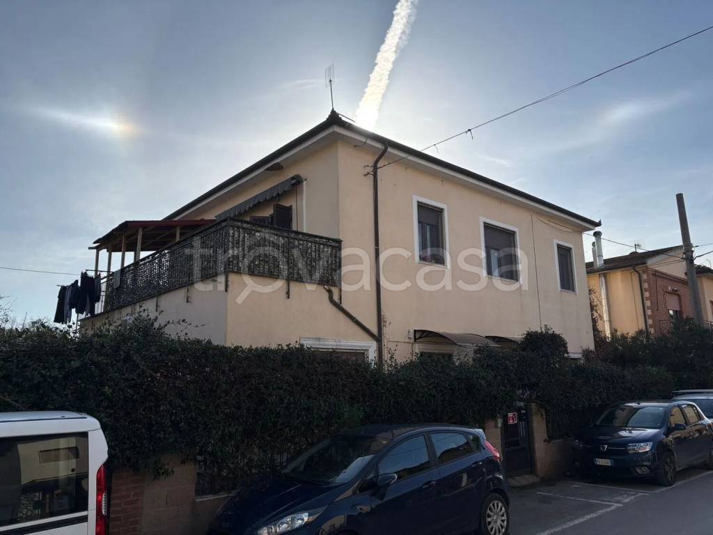 appartamento in vendita ad Orbetello in zona Albinia