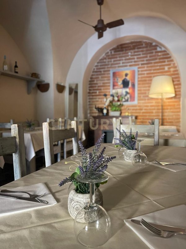 negozio in vendita ad Orbetello