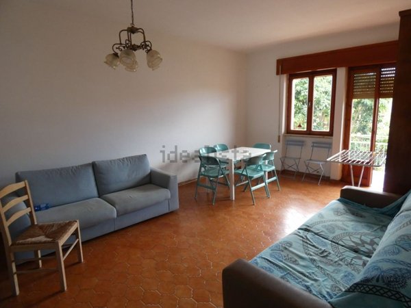 appartamento in vendita ad Orbetello in zona Albinia