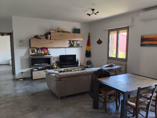 appartamento in vendita ad Orbetello in zona Albinia