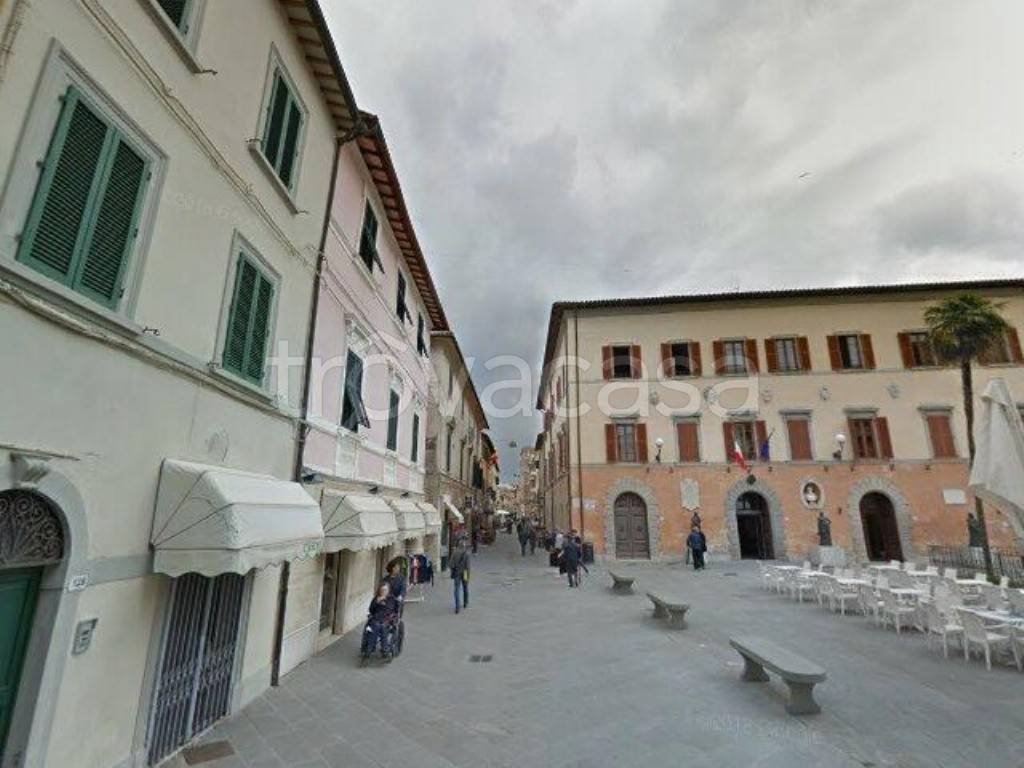 negozio in vendita ad Orbetello