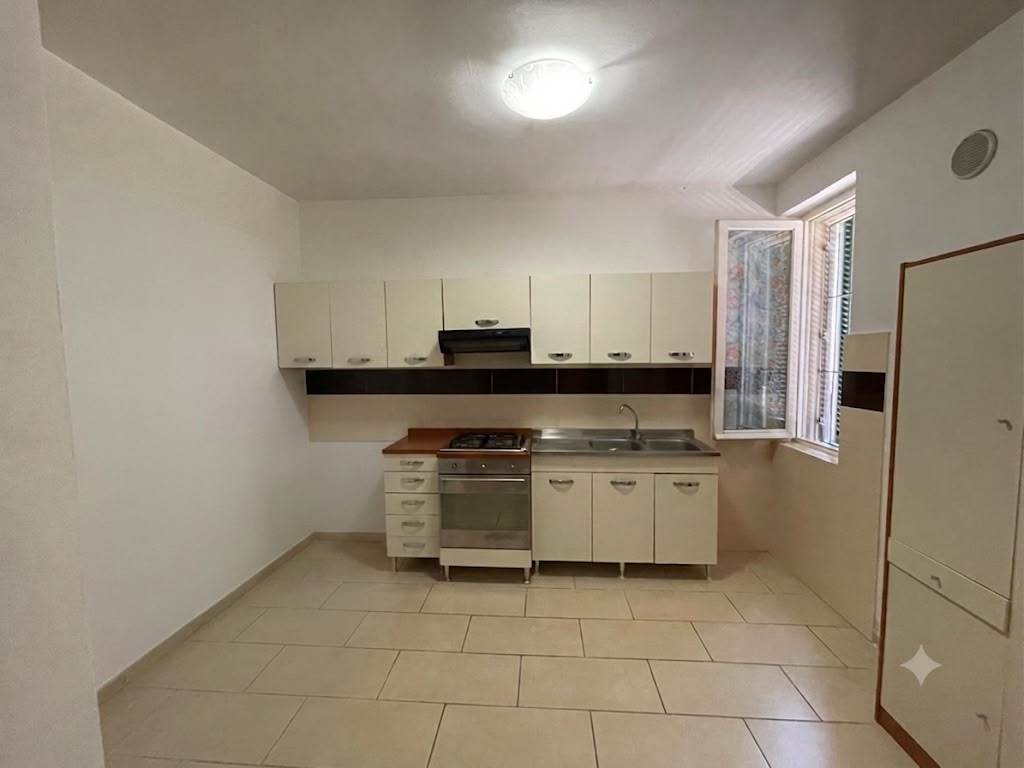 appartamento in vendita ad Orbetello in zona Talamone