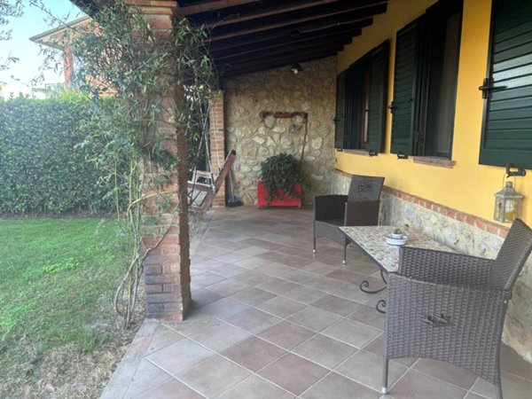 casa indipendente in vendita ad Orbetello