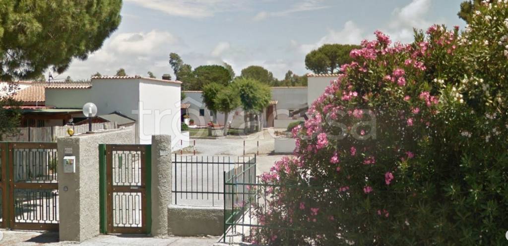 casa indipendente in vendita ad Orbetello in zona Giannella