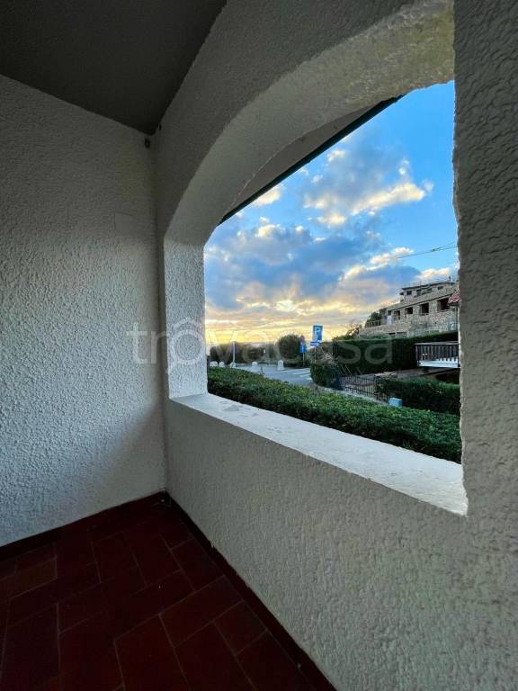 appartamento in vendita ad Orbetello in zona Talamone