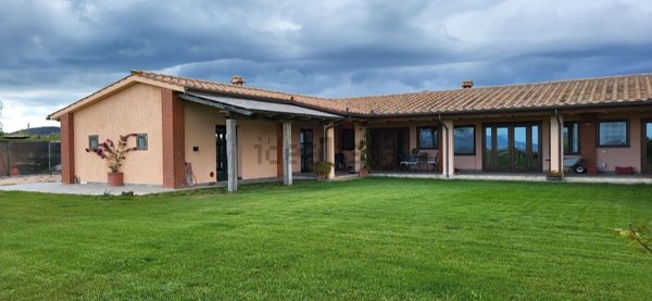 casa indipendente in vendita ad Orbetello in zona Fonteblanda