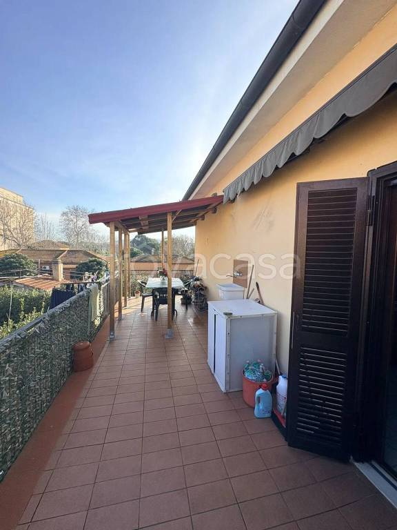 appartamento in vendita ad Orbetello in zona Albinia