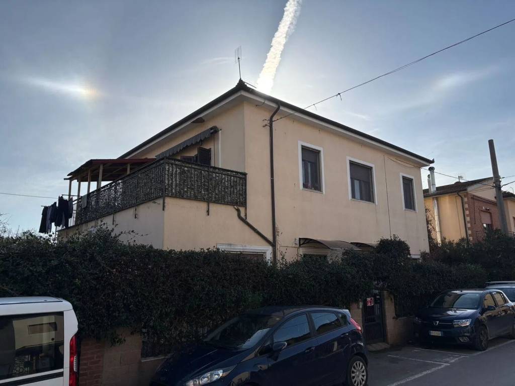 appartamento in vendita ad Orbetello in zona Albinia