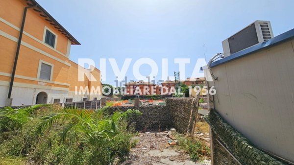terreno edificabile in vendita ad Orbetello