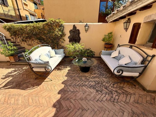appartamento in vendita ad Orbetello