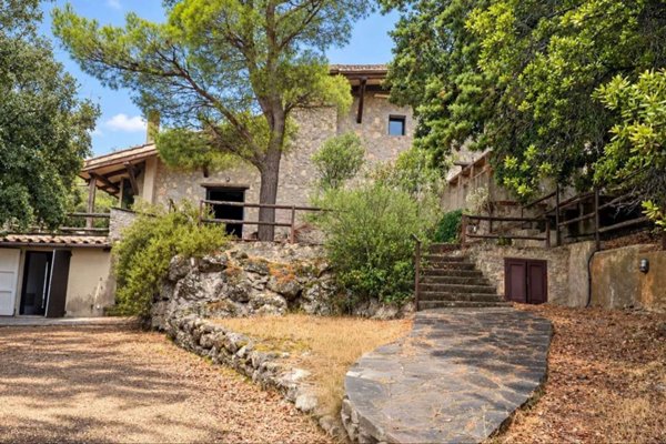 casa indipendente in vendita ad Orbetello in zona Ansedonia