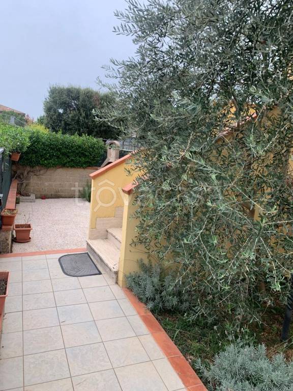 casa indipendente in vendita a Pitigliano