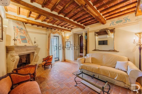 appartamento in vendita a Pitigliano