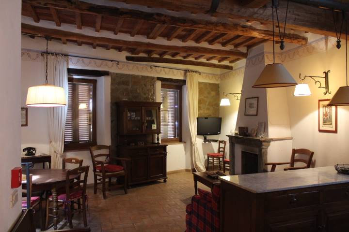 appartamento in vendita a Pitigliano