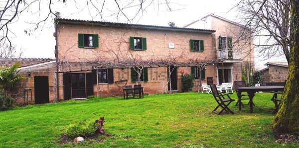 casa indipendente in vendita a Pitigliano