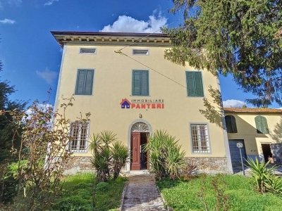 casa indipendente in vendita a Pitigliano