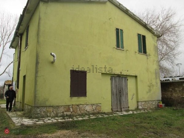 pentavano in vendita a Pitigliano