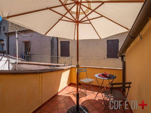 casa indipendente in vendita a Pitigliano