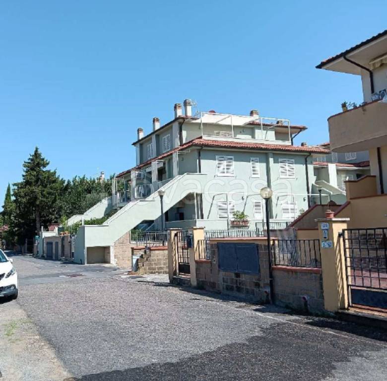 appartamento in vendita a Pitigliano