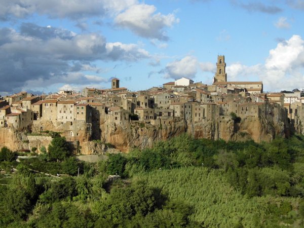 casa indipendente in vendita a Pitigliano