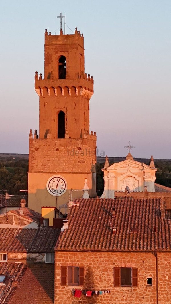 casa indipendente in vendita a Pitigliano