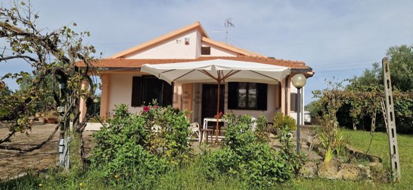 casa indipendente in vendita a Pitigliano