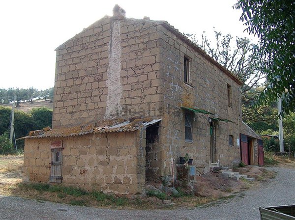 pentavano in vendita a Pitigliano