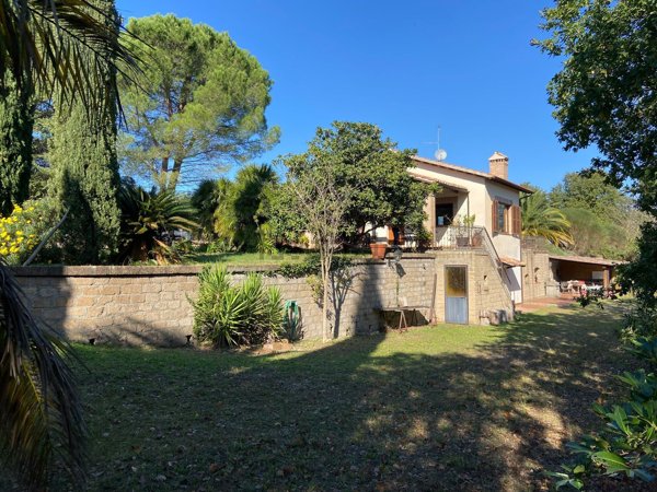 appartamento in vendita a Pitigliano in zona Pian di Morrano