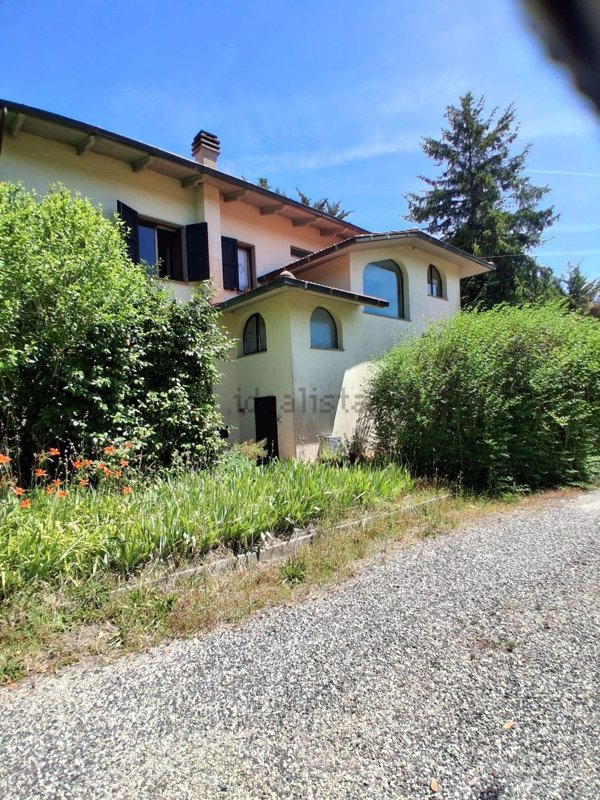casa indipendente in vendita a Pitigliano in zona Il Casone