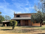 casa indipendente in vendita a Pitigliano