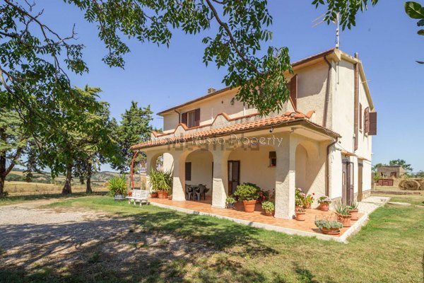 casale in vendita a Roccalbegna in zona Cana