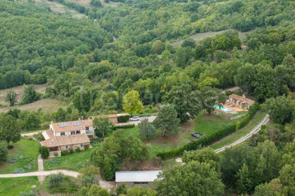 casa indipendente in vendita a Roccalbegna