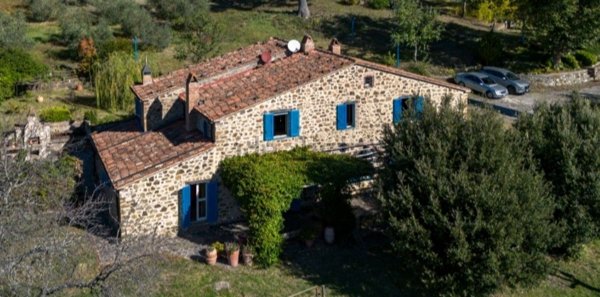 casale in vendita a Roccalbegna