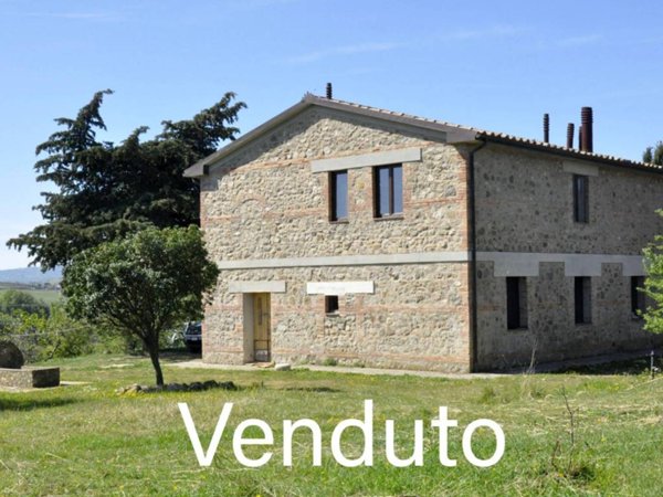 casa indipendente in vendita a Roccalbegna in zona Cana