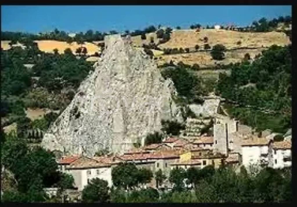 casa indipendente in vendita a Roccalbegna