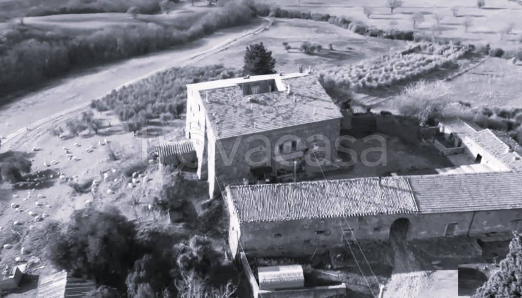 casa indipendente in vendita a Roccalbegna