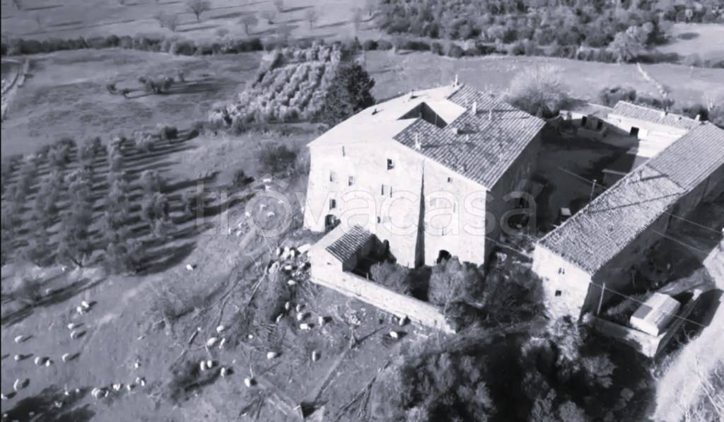 casa indipendente in vendita a Roccalbegna